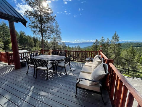 Eagles Landing: Luxury Retreat Above Flathead Lake