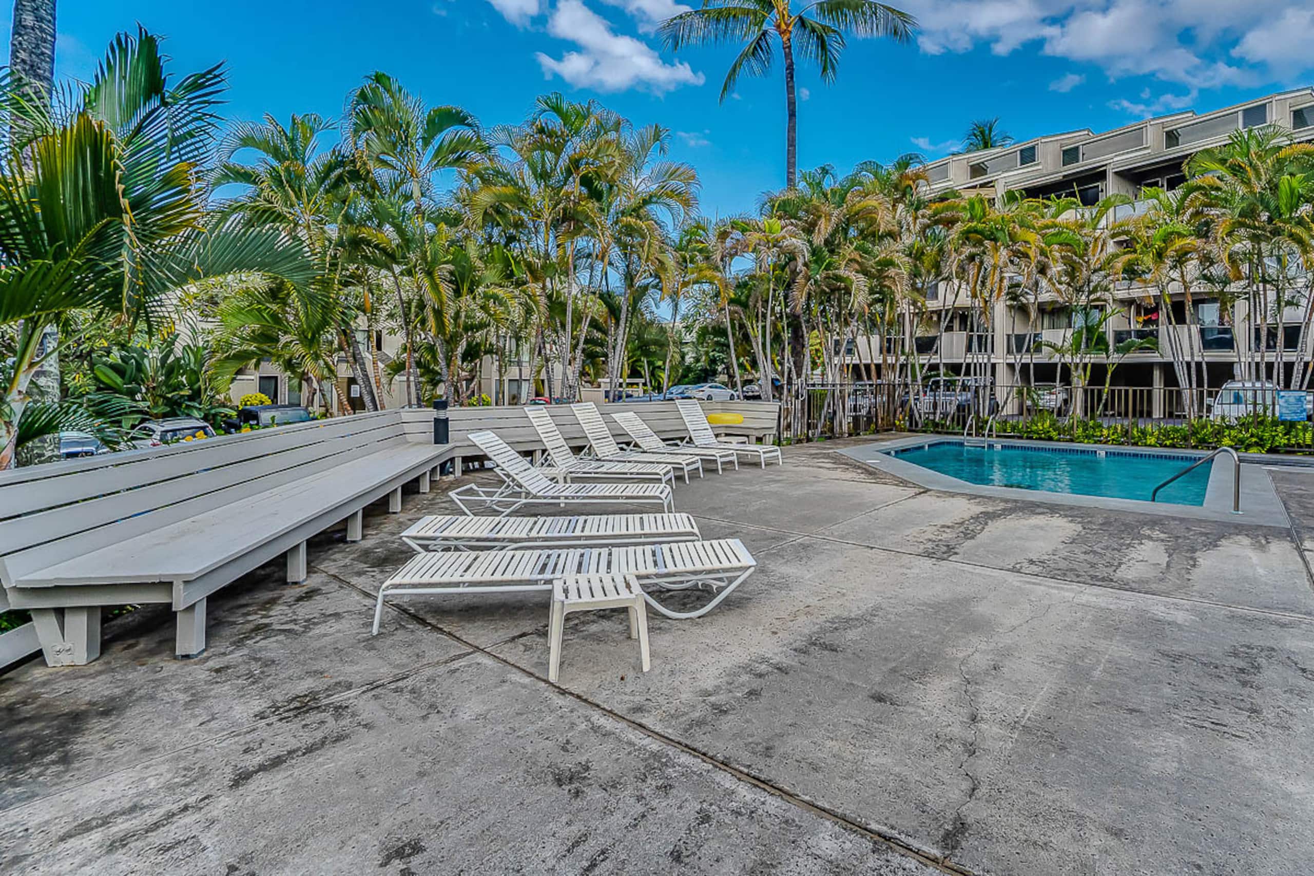 Condo in Kailua-Kona · ★4.67 · 1 bedroom · 1 bed · 1 bath - Image 11