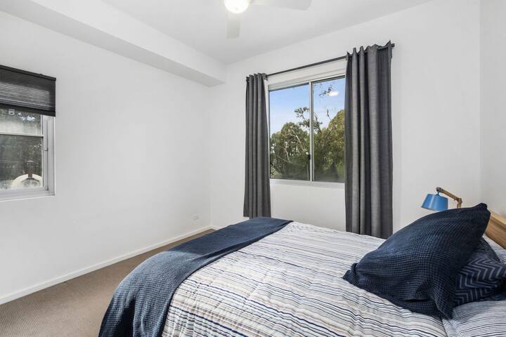 Narani Way I Walk to Beach I Pet Friendly gallery image 5