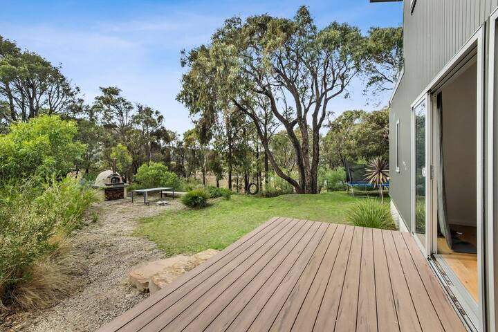 Narani Way I Walk to Beach I Pet Friendly gallery image 2