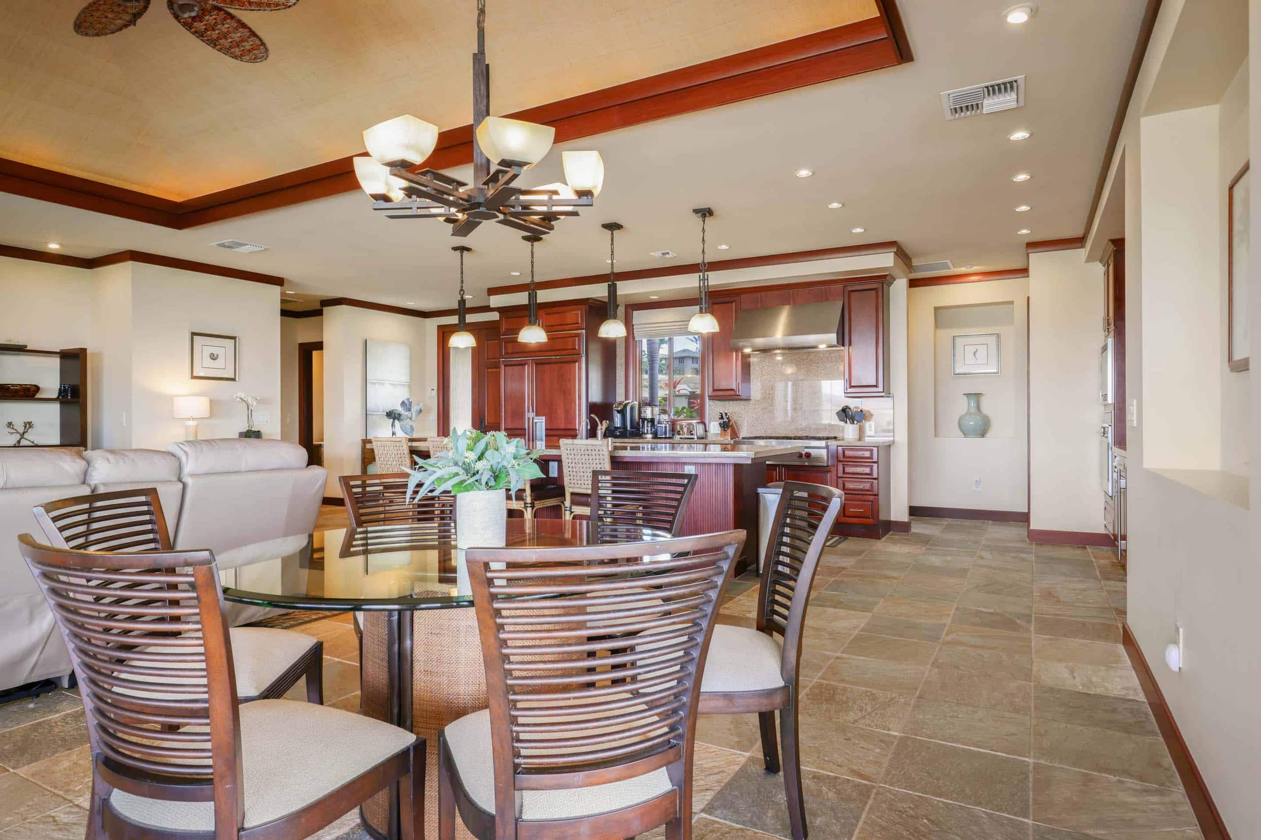 Home in Waimea · ★5.0 · 3 bedrooms · 4 beds · 3.5 baths - Image 11