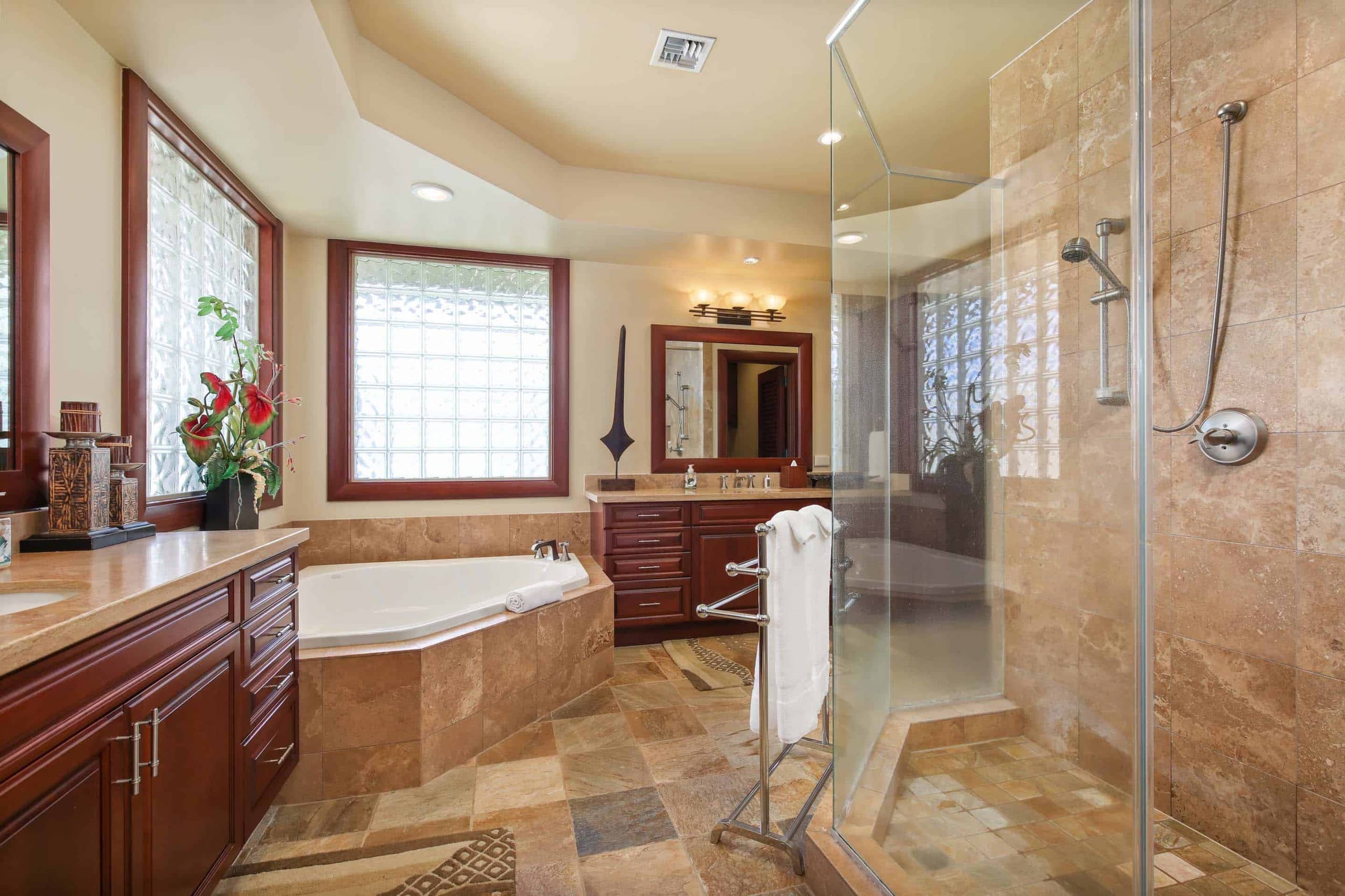 Home in Waimea · ★5.0 · 3 bedrooms · 4 beds · 3.5 baths - Image 17