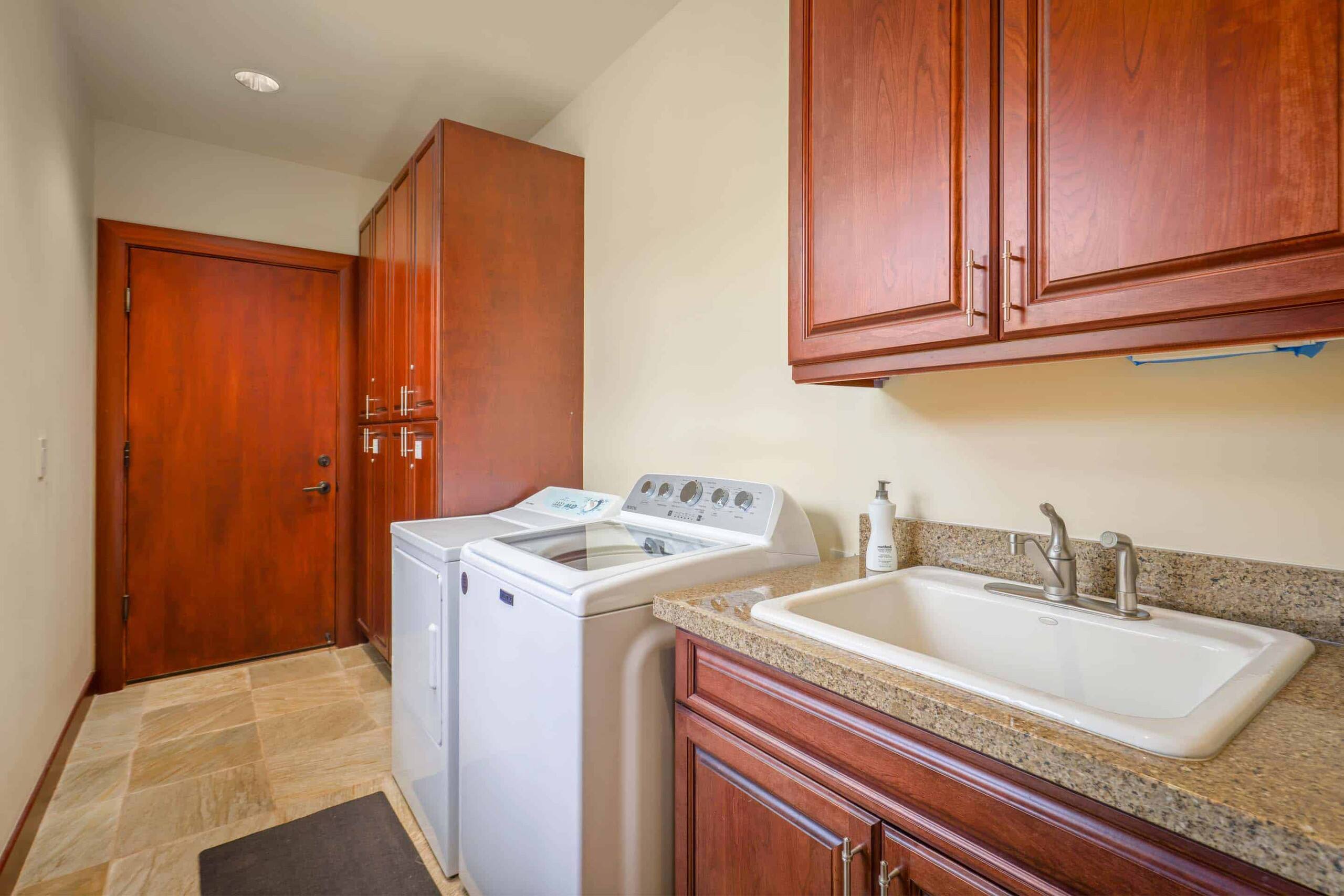 Home in Waimea · ★5.0 · 3 bedrooms · 4 beds · 3.5 baths - Image 26