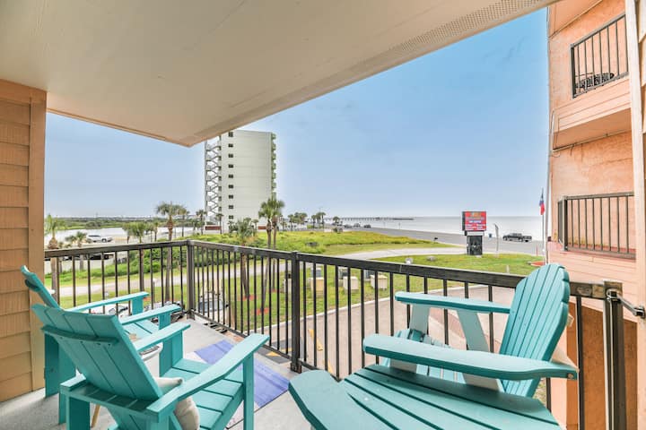 Jewell By The Sea, Oceanview, Dog Friendly! - Galveston, TX
