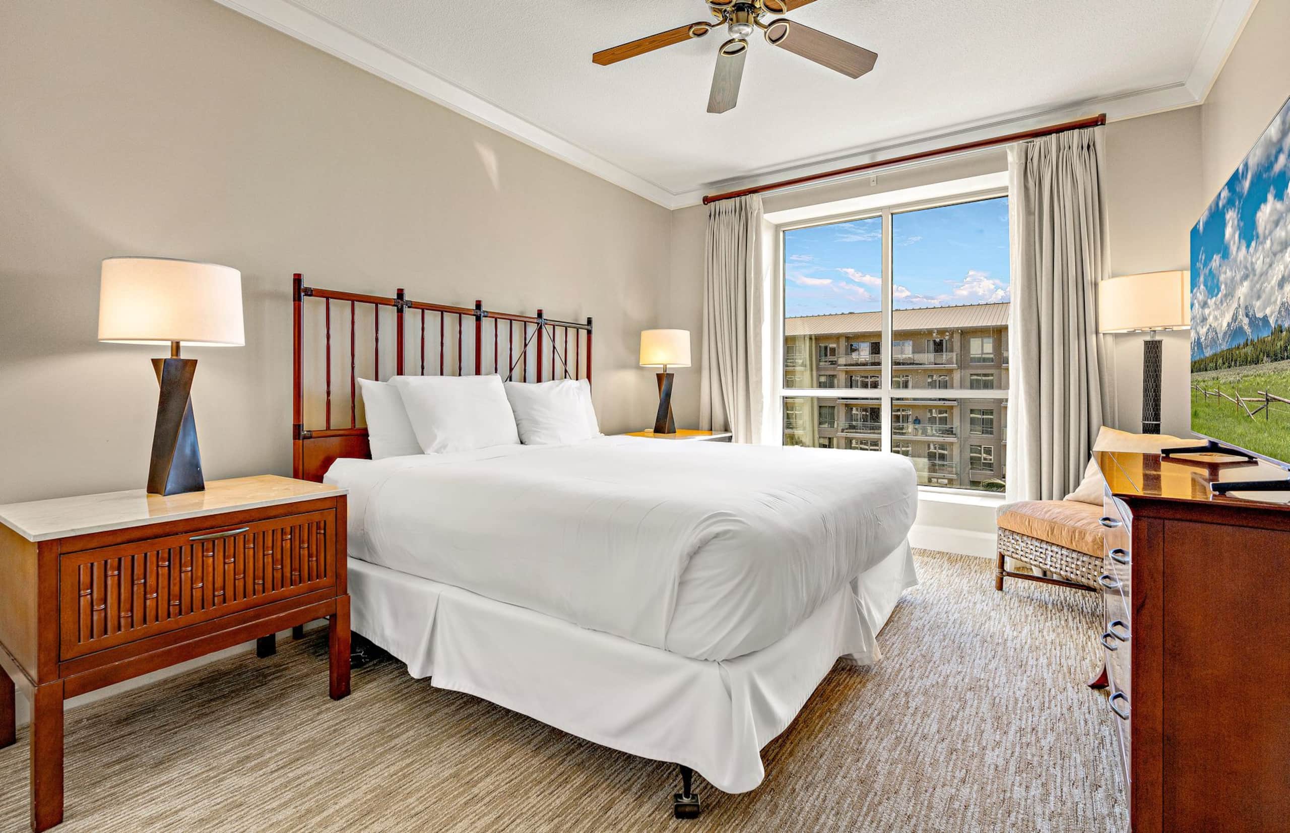 Condo in Lahaina · ★4.56 · 3 bedrooms · 4 beds · 3 baths - Image 33