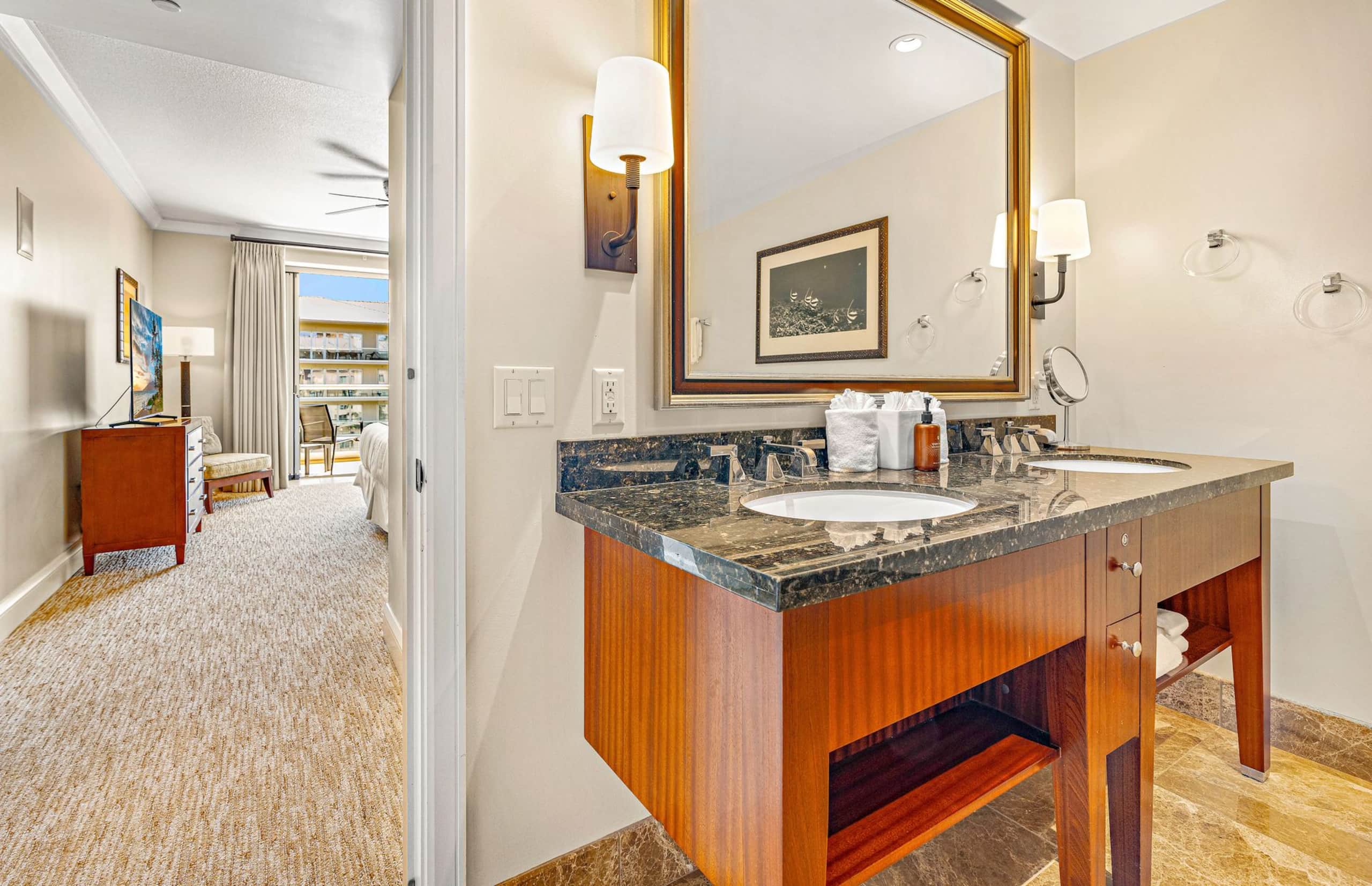 Condo in Lahaina · ★4.56 · 3 bedrooms · 4 beds · 3 baths - Image 30