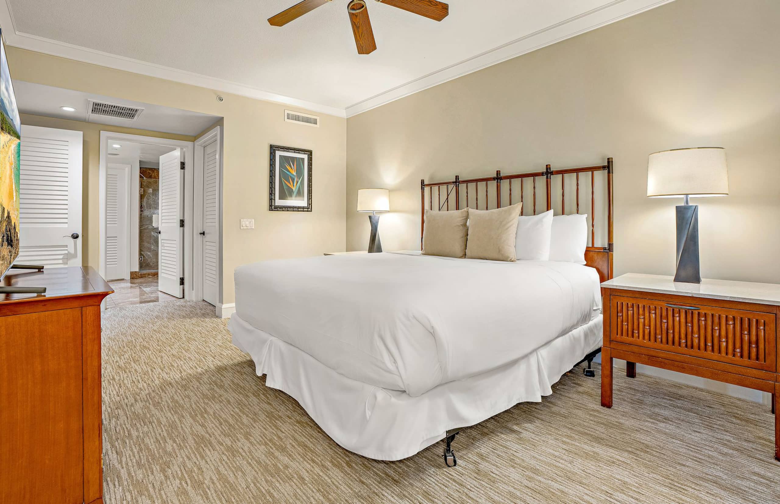 Condo in Lahaina · ★4.56 · 3 bedrooms · 4 beds · 3 baths - Image 34