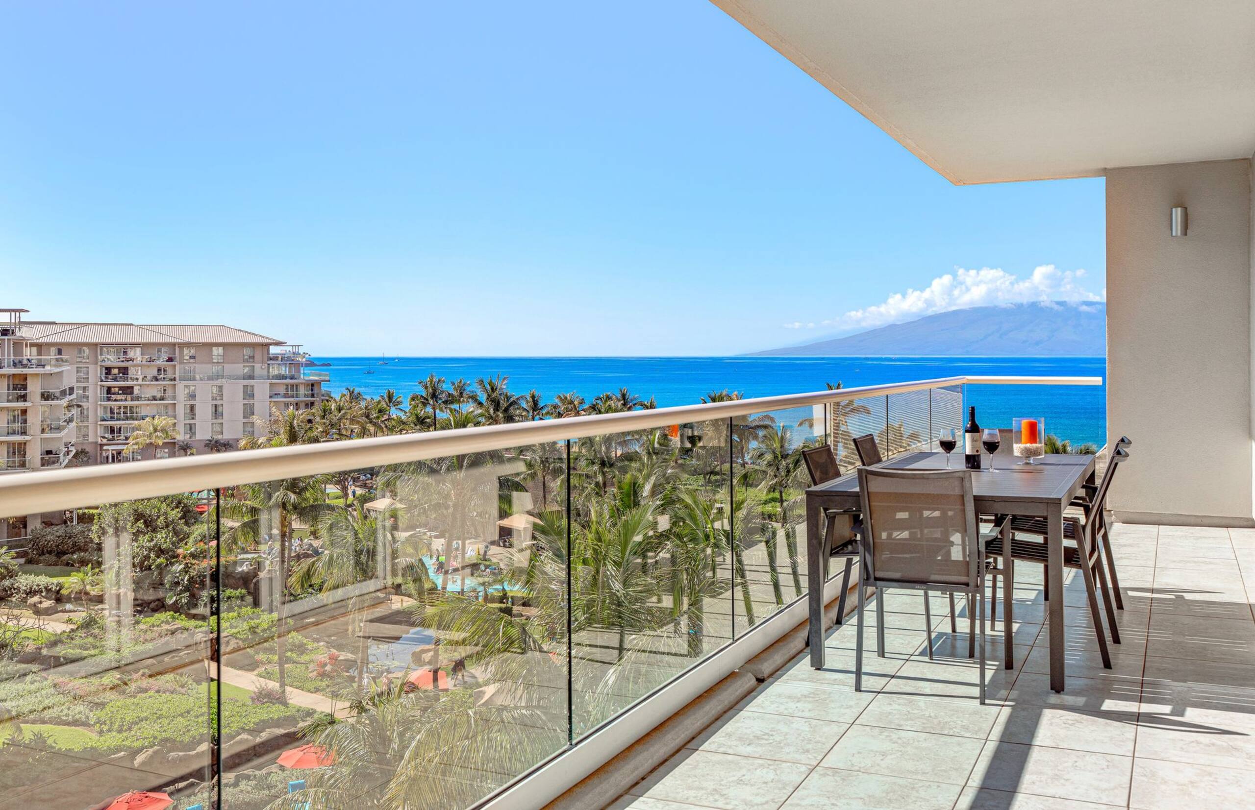 Condo in Lahaina · ★4.56 · 3 bedrooms · 4 beds · 3 baths - Image 1