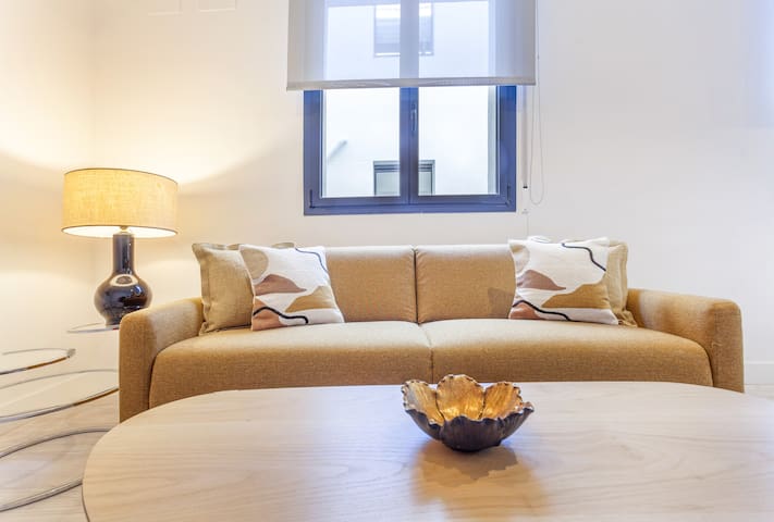 Olavide Xii apartment in Madrid gallery image 3