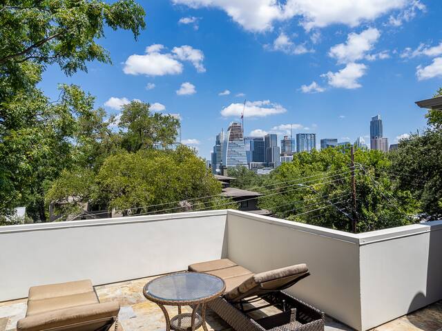 Bouldin Home + Downtown Views – LaRusso! gallery image 2