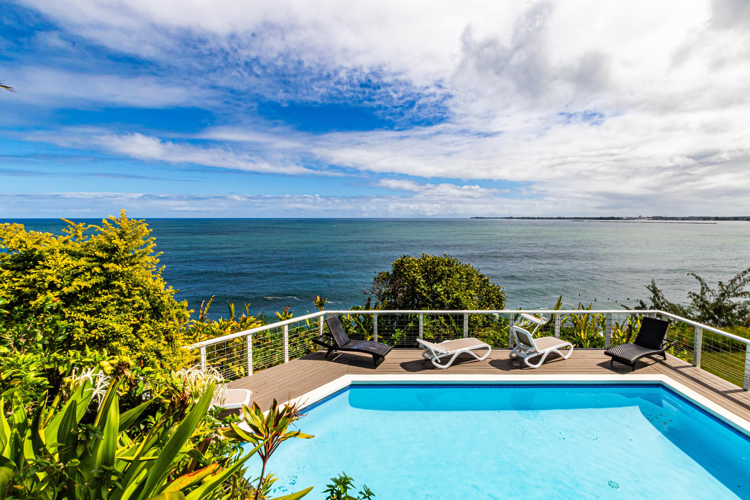 Hale Kai Pele Suite Hilo Oceanfront w/Pool - Image 17