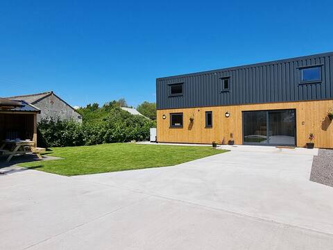 Dronefield Lodge