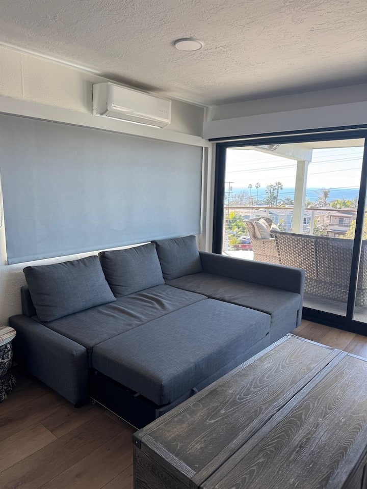 Გასაშლელი დივანი