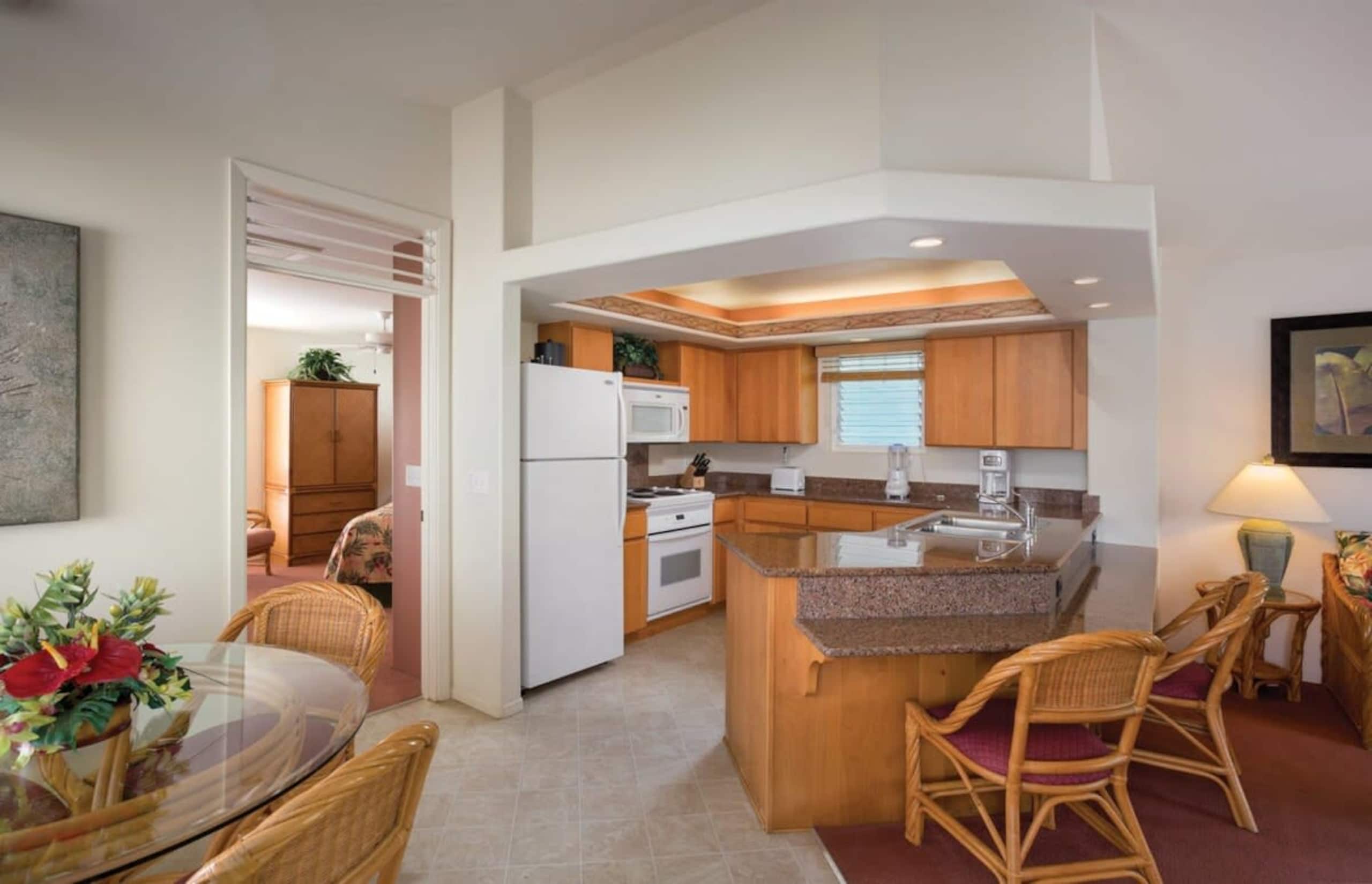 Condo in Princeville · ★4.95 · 2 bedrooms · 3 beds · 2 private baths - Image 20