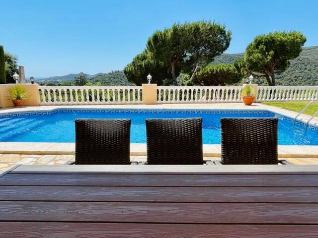 Villa Reina by Costabravaway gallery image 3