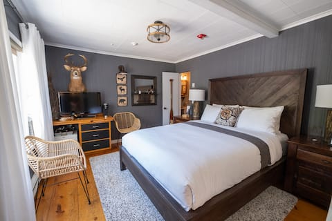 CABANE - Lighthouse Motel & Cottages