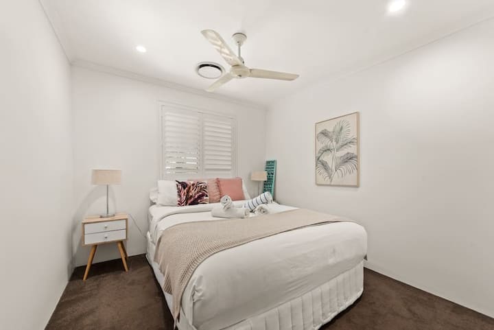 Druga spavaća soba s bračnim krevetom