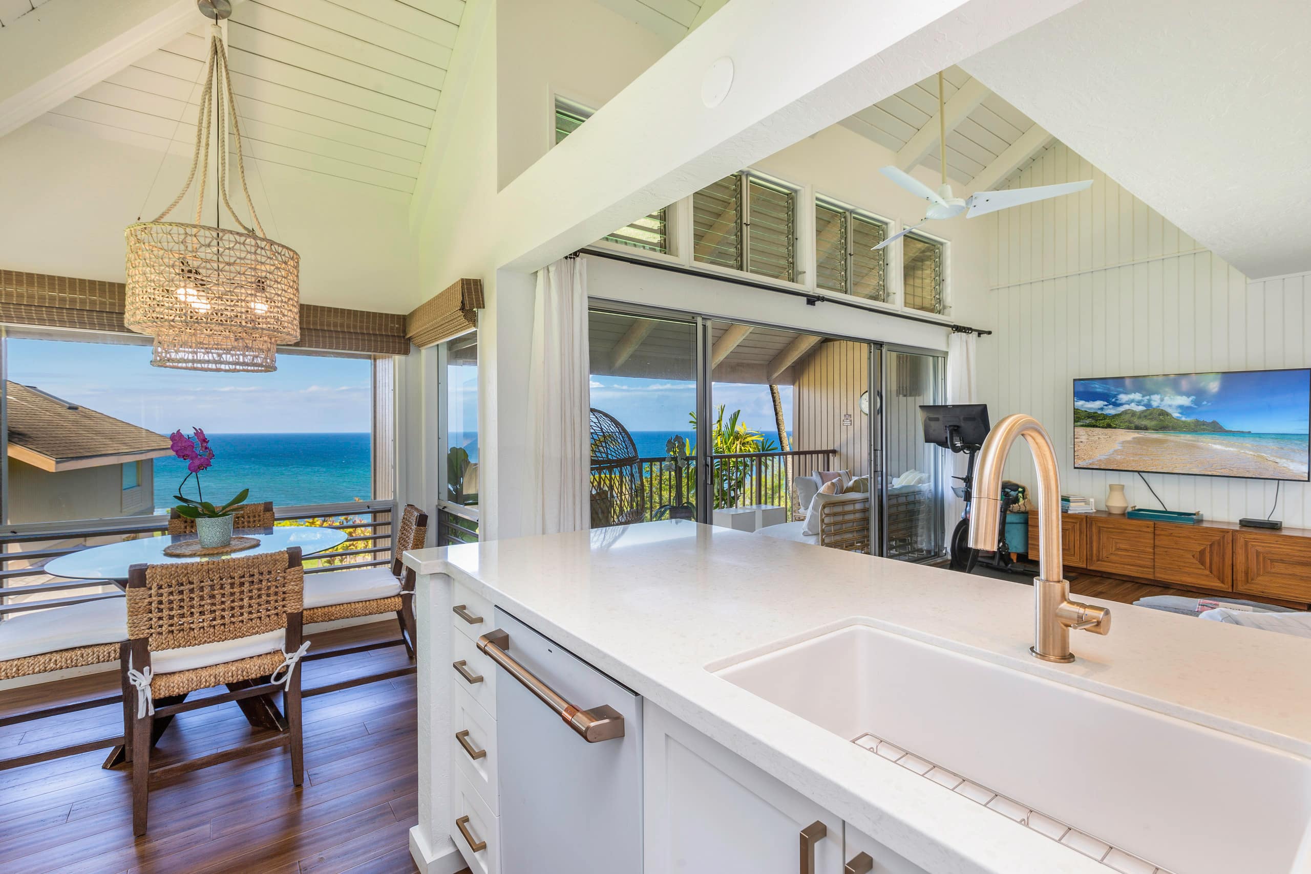 Condo in Princeville · ★4.96 · 2 bedrooms · 4 beds · 2 baths - Image 12
