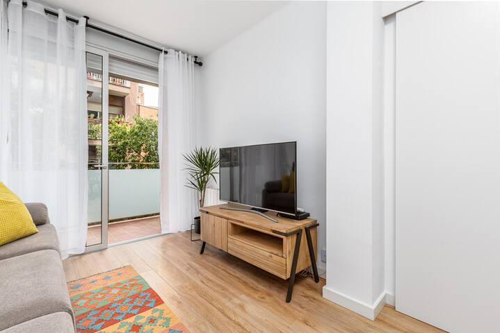 Fridays Flats managed Airbnb listing 1