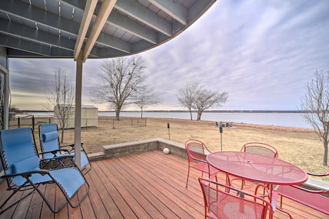 Private Beach: Waterfront Disney Getaway!