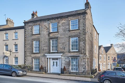 Host & Stay | Rosedale House