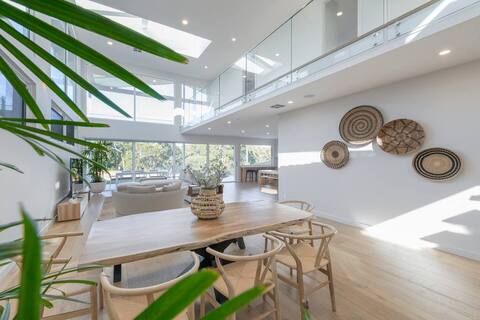 Casa De Mare - Luxury Beach House w/ Spa & Pool