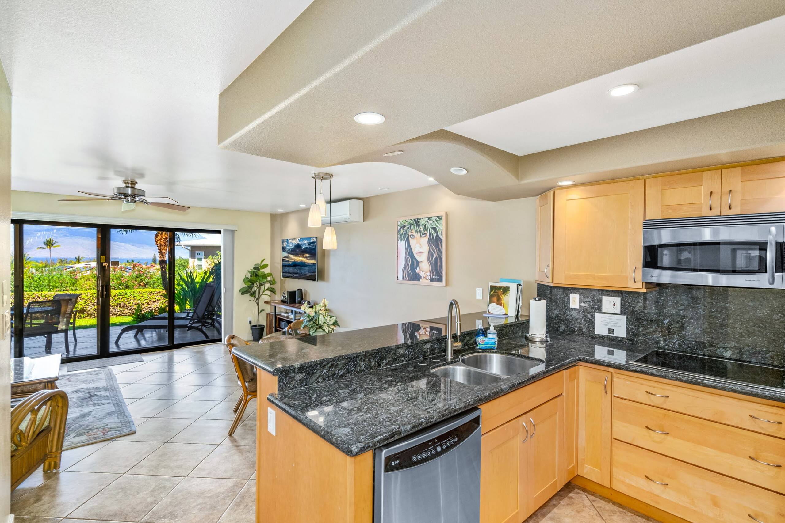 Condo in Kihei · ★5.0 · 1 bedroom · 1 bed · 2 baths - Image 12
