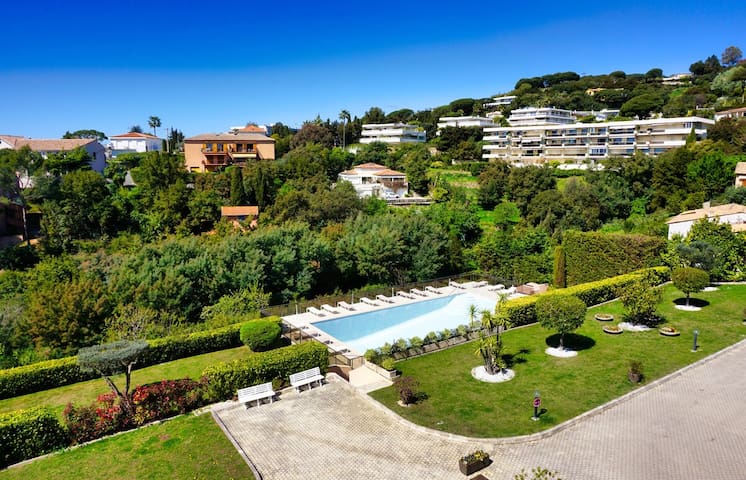 Palmes d'Or Properties managed Airbnb listing 3