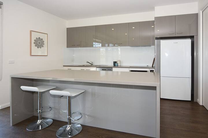 Rolling Waves in Pt Leo gallery image 5