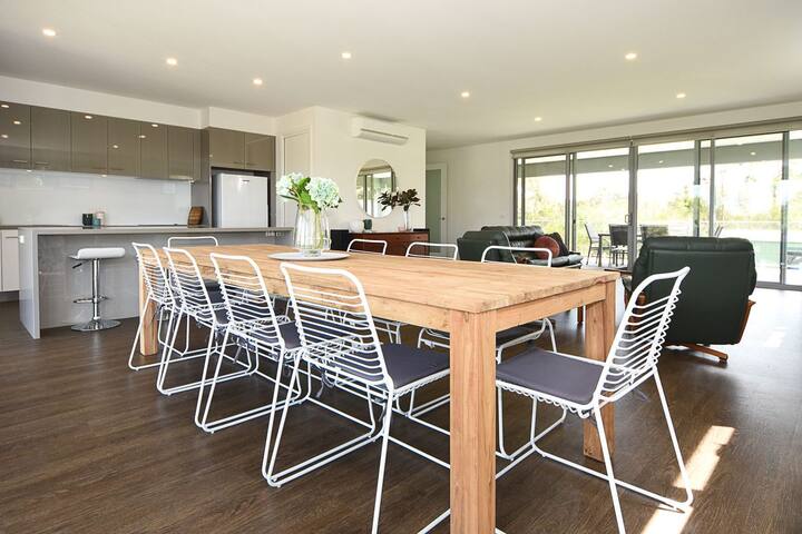 Rolling Waves in Pt Leo gallery image 4