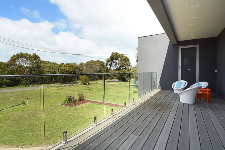 Rolling Waves in Pt Leo gallery image 3