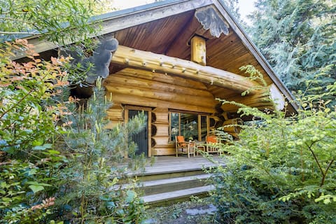 Copper Cabin- Hot Tub, Luxury, Romantic