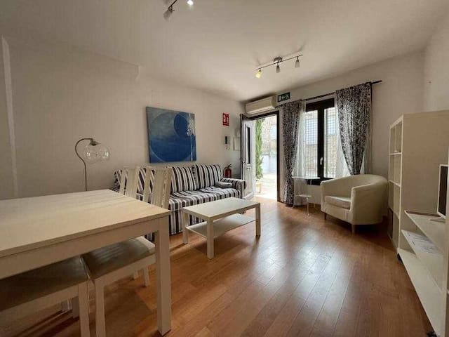 Rentinmuebles managed Airbnb listing 3