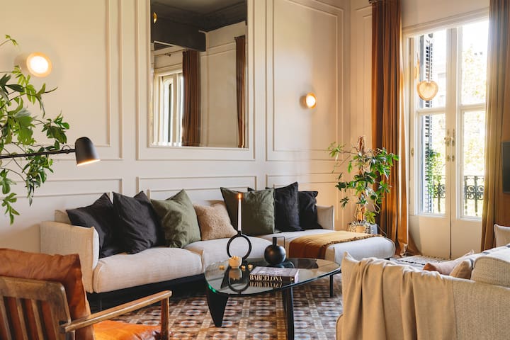 Five Bedroom Top Apartment Paseo de Gracia gallery image 4