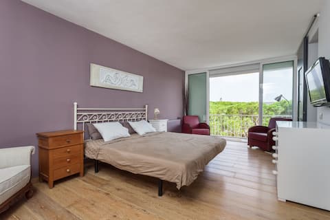 HHBCN Beach apartment Gava #1
