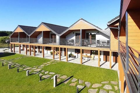 Holiday resort with sauna and jacuzzi, Mielenko