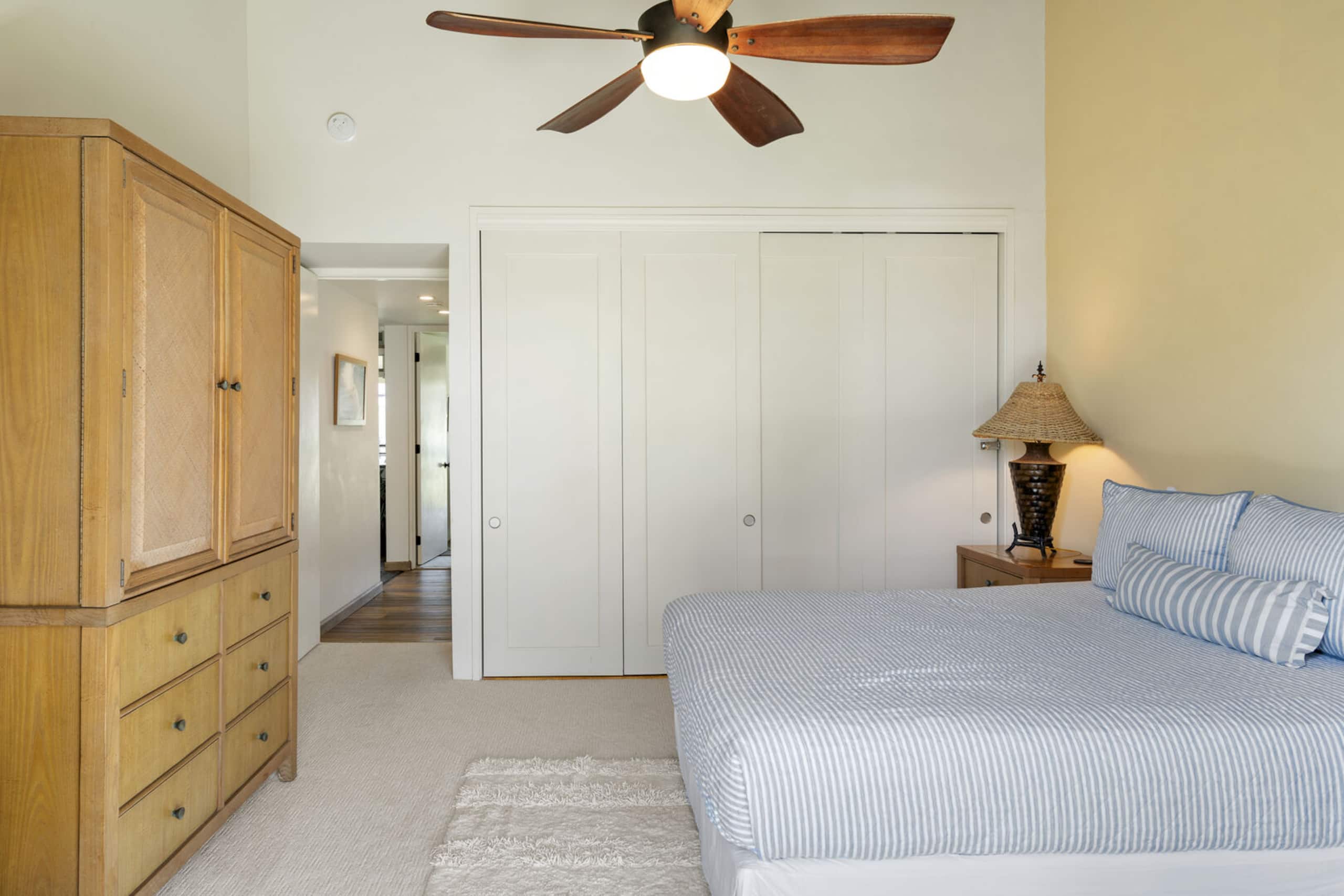 Condo in Kailua-Kona · ★4.81 · 3 bedrooms · 3 beds · 2 baths - Image 10