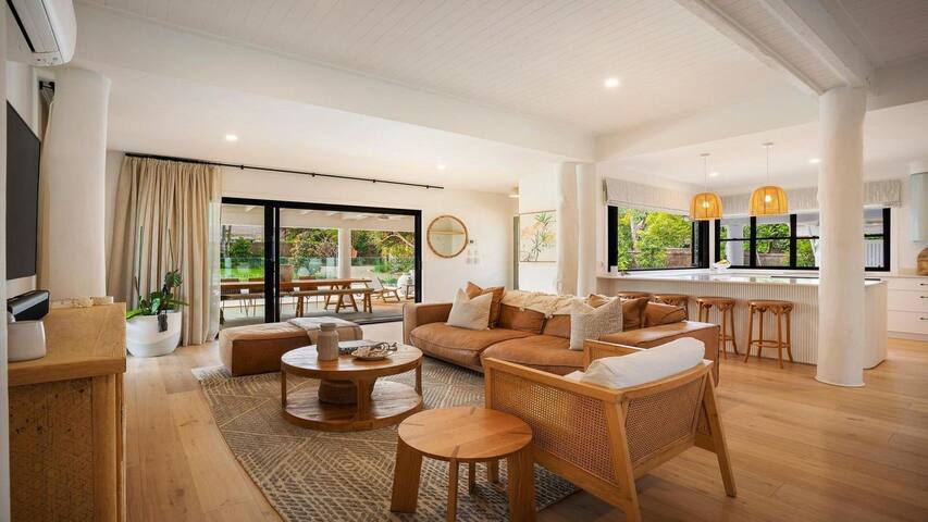 Your Luxury Escape – Cedar Seas gallery image 4