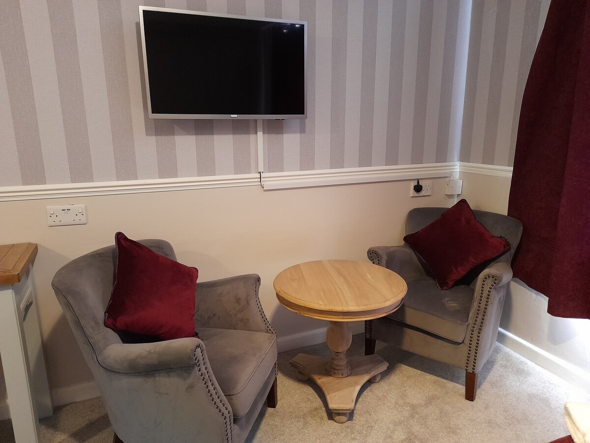 Fairwater Head East Wing Room B&B