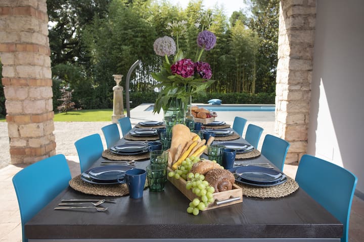 https://www.holiday-garda.com/ managed Airbnb listing 3