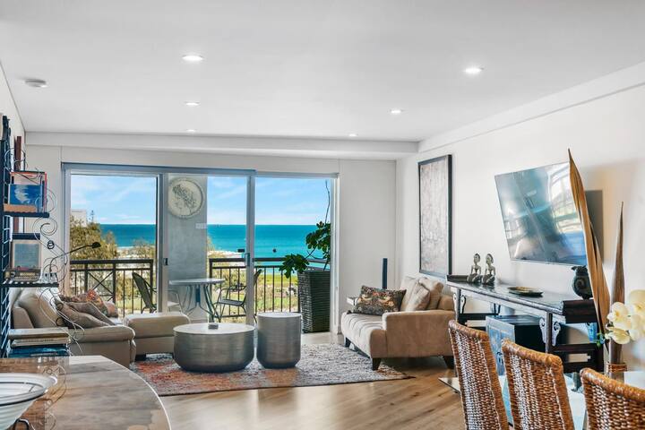 Apartment M305 – a popular beachside apartment! gallery image 4