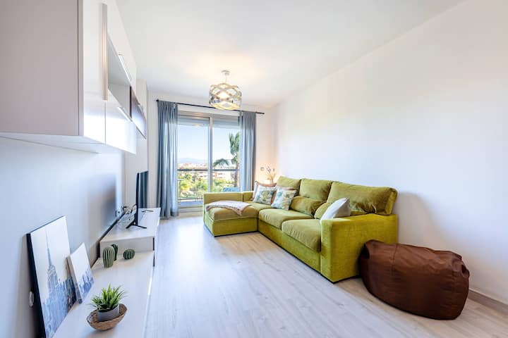 Vivendos - Moderno Apartamento Con Piscina - Torremolinos