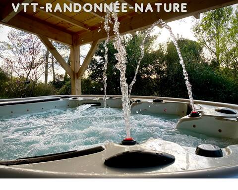 Full heart of nature ~ Private Jacuzzi 24/7