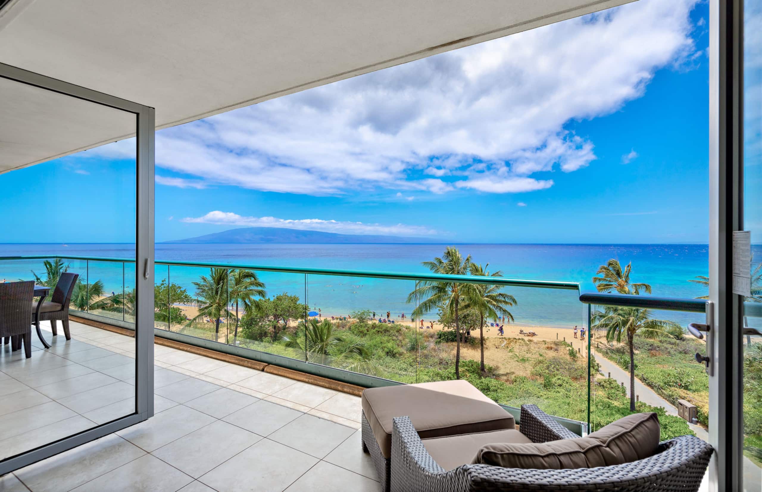 Condo in Lahaina · ★5.0 · 3 bedrooms · 4 beds · 3 baths - Image 13