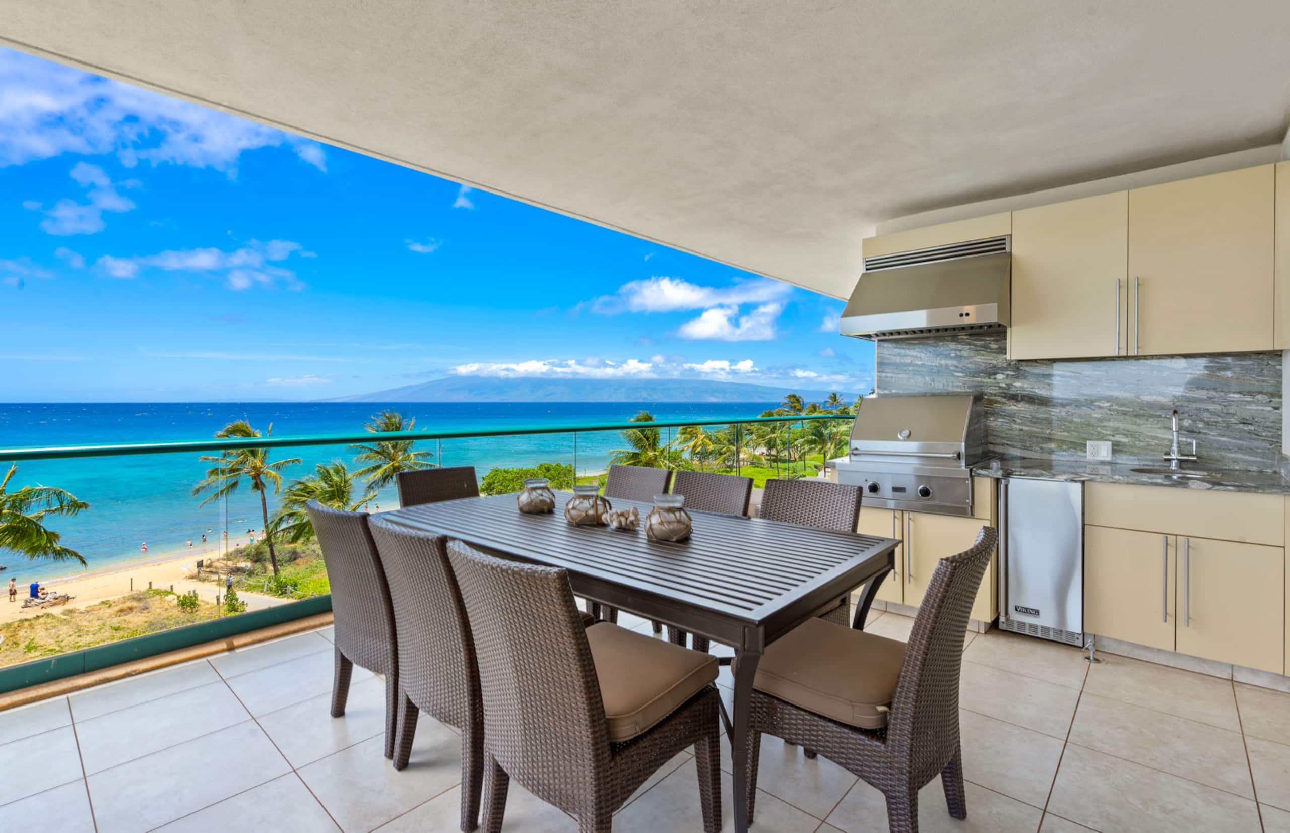 Condo in Lahaina · ★5.0 · 3 bedrooms · 4 beds · 3 baths - Image 21