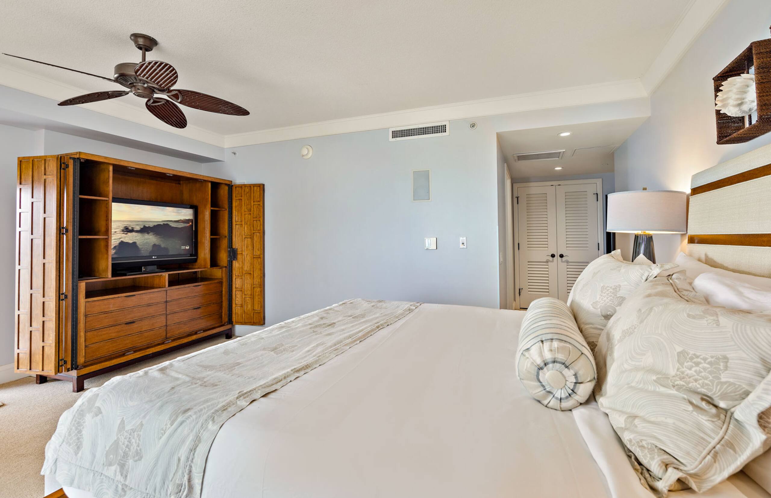 Condo in Lahaina · ★5.0 · 3 bedrooms · 4 beds · 3 baths - Image 24