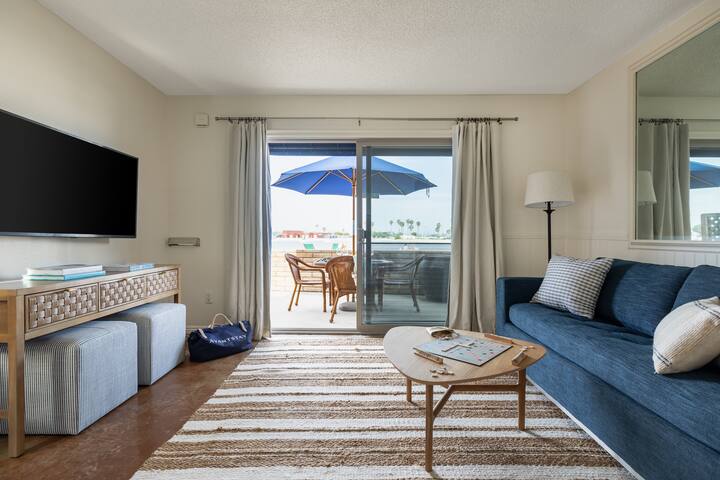 Bay View 3 by AvantStay|Stunning Home on the Beach gallery image 3