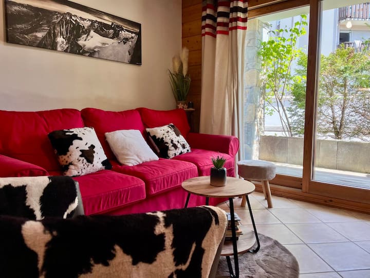 Superb Apartment In Central Samoëns With Terrace - Flaine