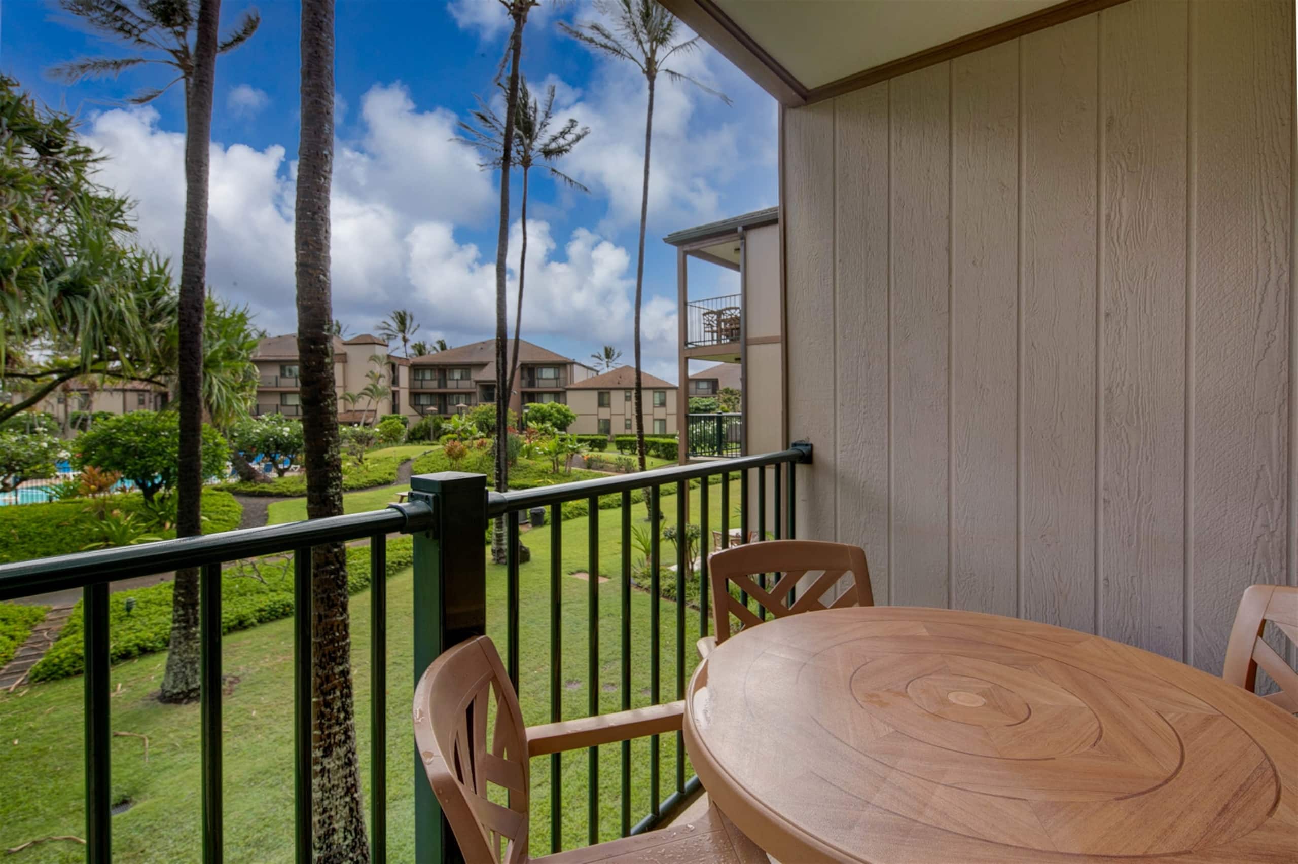 Condo in Kapaa · ★4.65 · 1 bedroom · 2 beds · 1 shared bath - Image 13