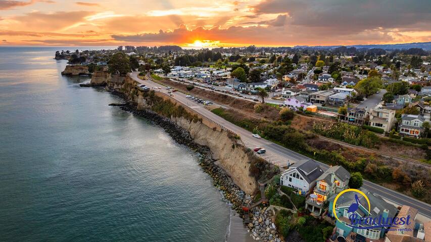 Capitola Cliff House gallery image 2